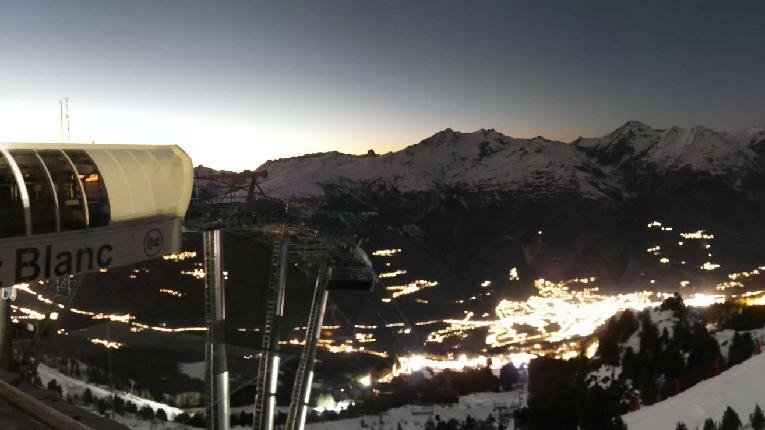 Webcam Les Arcs: MontBlanc 1600m