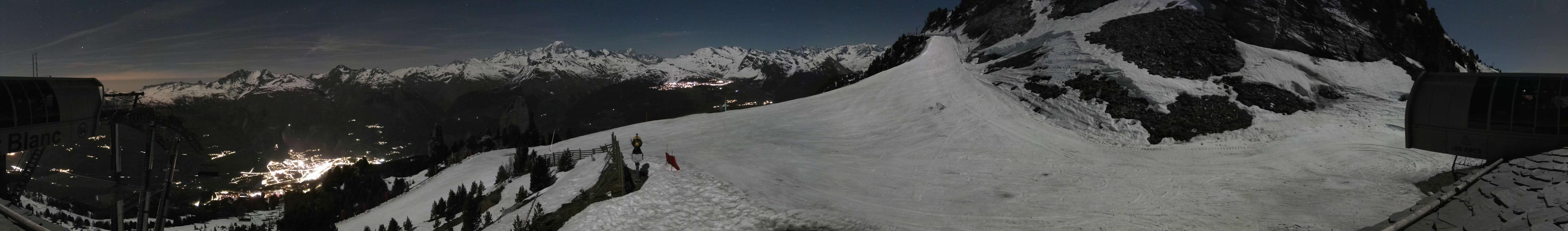 Webcam Les Arcs: MontBlanc 1600m