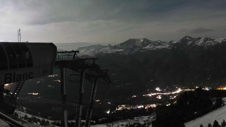 Webcam Les Arcs: MontBlanc 1600m