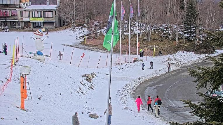 Webcam Les Monts d Olmes: Arrivée Piste