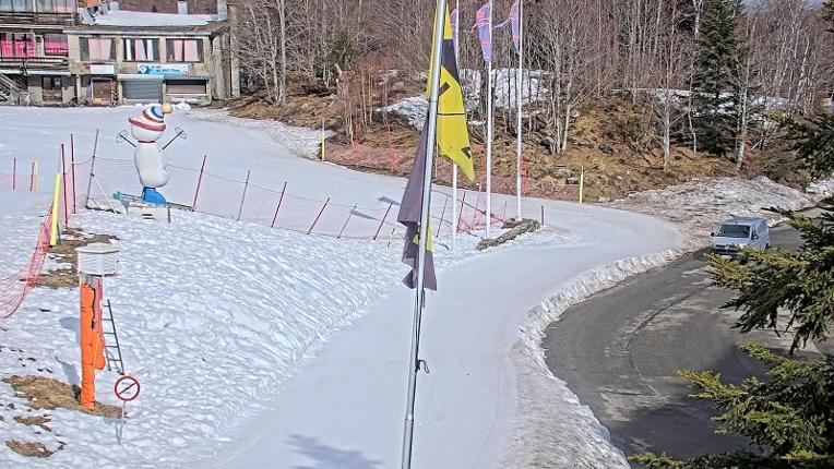 Webcam Les Monts d Olmes: Arrivée Piste