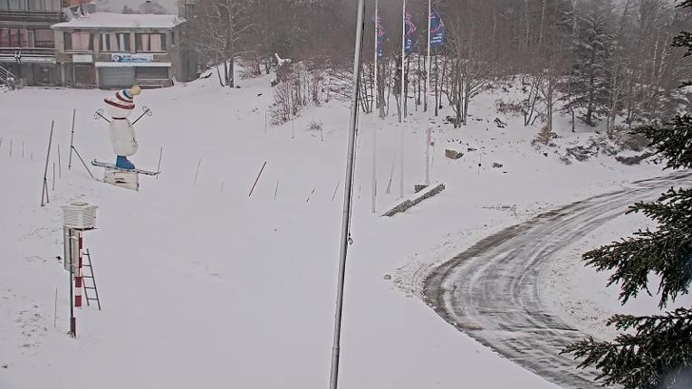 Webcam Les Monts d Olmes: Arrivée Piste