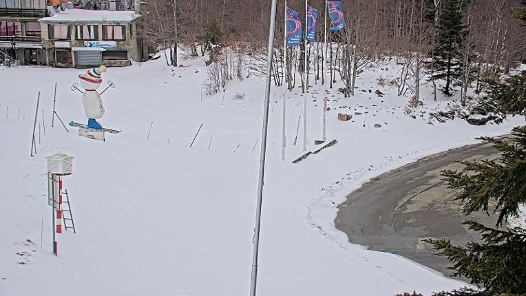 Webcam Les Monts d Olmes: Arrivée Piste