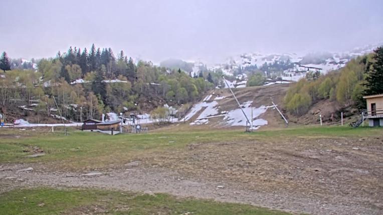 Webcam Les Monts d Olmes: Arrivée Piste