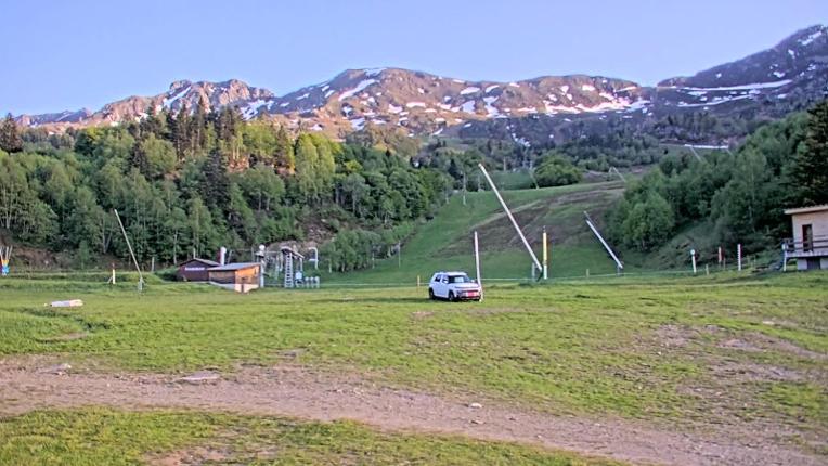 Webcam Les Monts d Olmes: Arrivée Piste