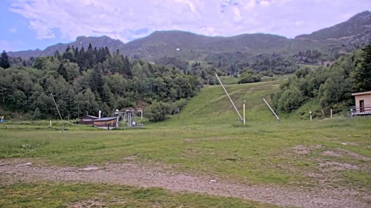 Webcam Les Monts d Olmes: Arrivée Piste