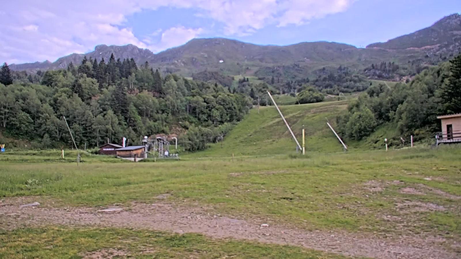 Webcam Les Monts d Olmes: Arrivée Piste
