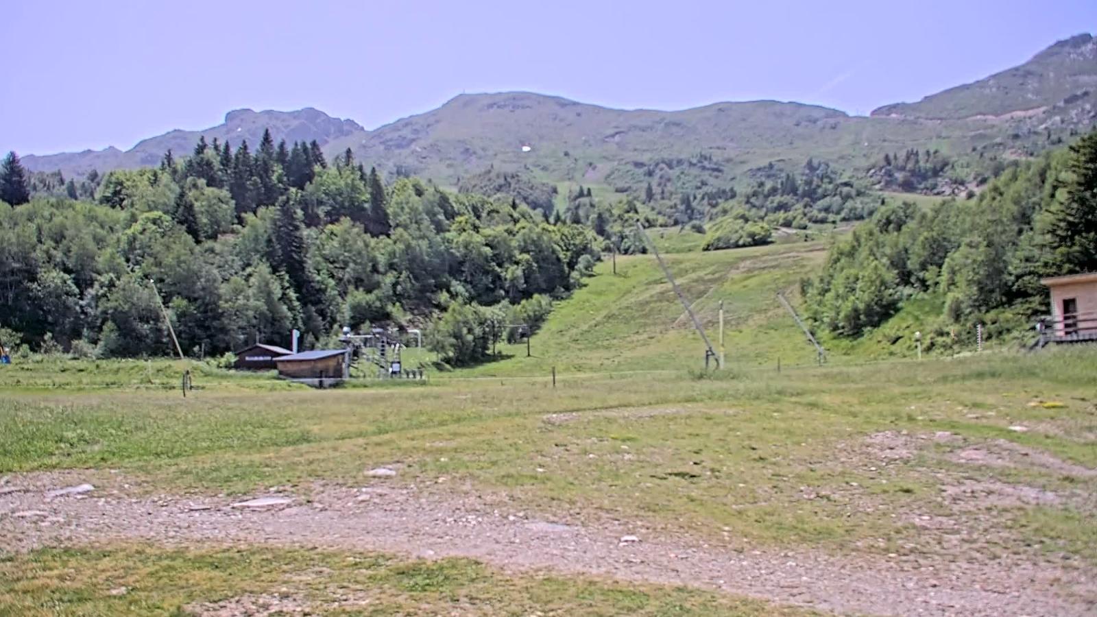 Webcam Les Monts d Olmes: Arrivée Piste