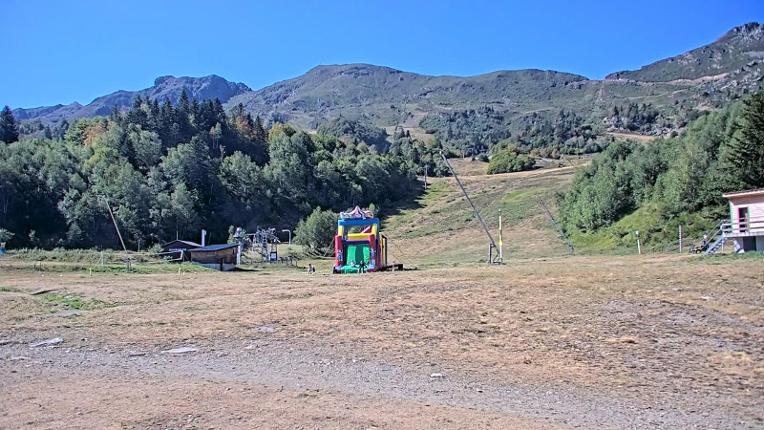 Webcam Les Monts d Olmes: Arrivée Piste