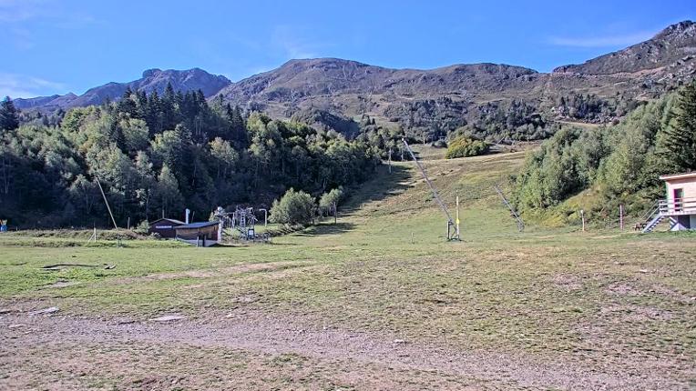 Webcam Les Monts d Olmes: Arrivée Piste