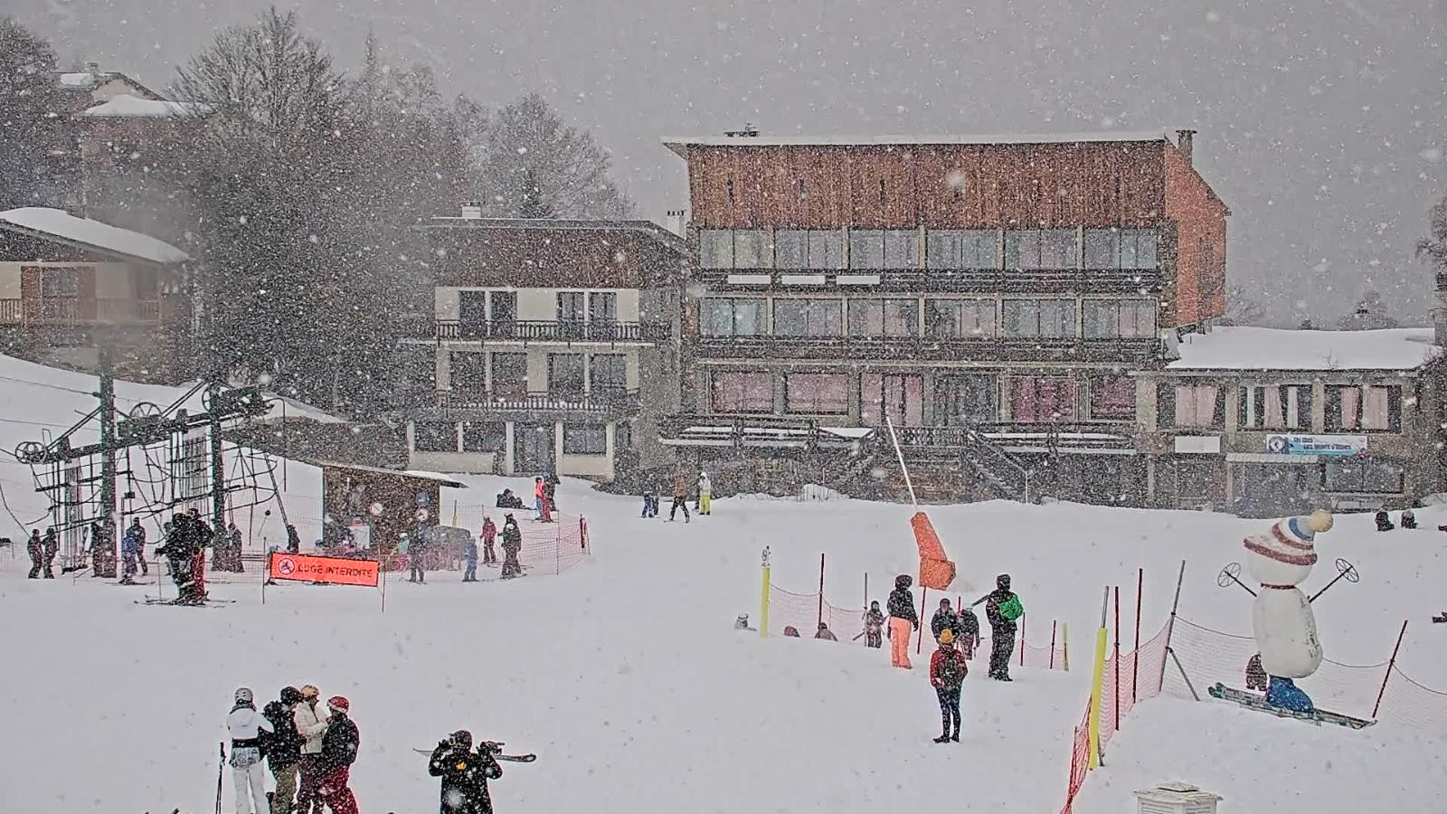 Webcam Les Monts d Olmes: Baby