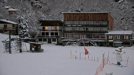 Les Monts d Olmes: Pradeilles (montsdolmes.com)