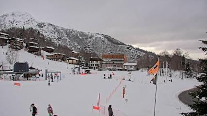 Les Monts d Olmes: Pradeilles (montsdolmes.com)