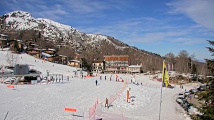 Les Monts d Olmes: Pradeilles (montsdolmes.com)
