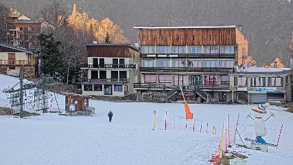 Les Monts d Olmes: Pradeilles (montsdolmes.com)