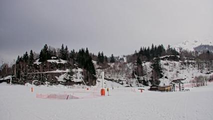 Les Monts d Olmes: Pradeilles (montsdolmes.com)