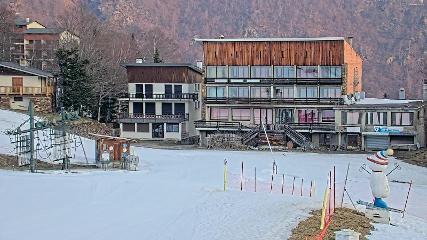 Les Monts d Olmes: Pradeilles (montsdolmes.com)