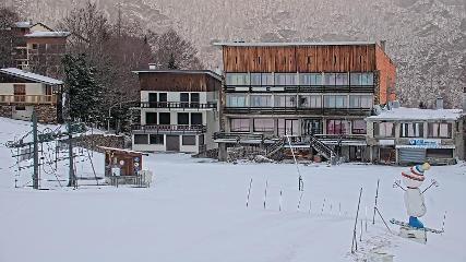 Les Monts d Olmes: Pradeilles (montsdolmes.com)