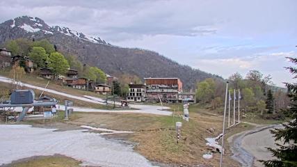 Les Monts d Olmes: Pradeilles (montsdolmes.com)