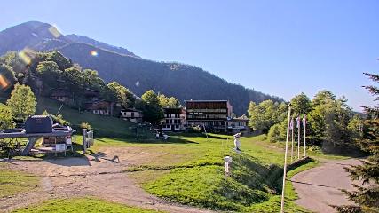 Les Monts d Olmes: Pradeilles (montsdolmes.com)