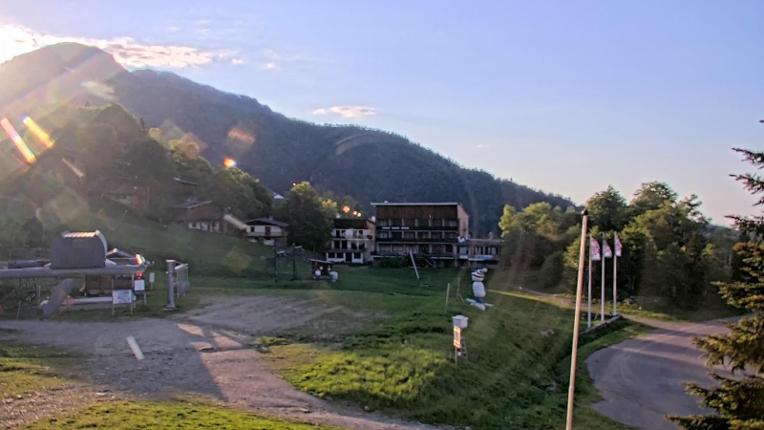 Webcam Les Monts d Olmes: Pradeilles
