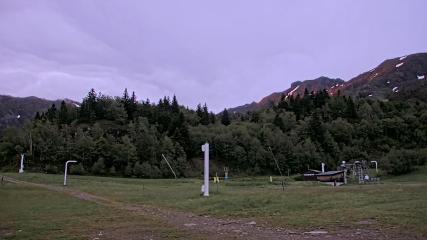 Les Monts d Olmes: Pradeilles (montsdolmes.com)