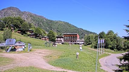 Les Monts d Olmes: Pradeilles (montsdolmes.com)