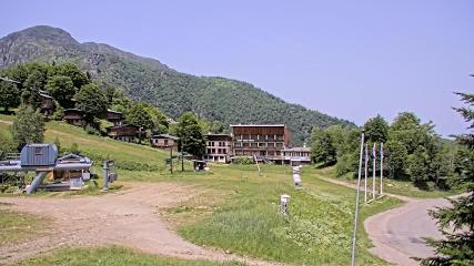 Les Monts d Olmes: Pradeilles (montsdolmes.com)