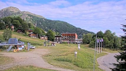 Les Monts d Olmes: Pradeilles (montsdolmes.com)