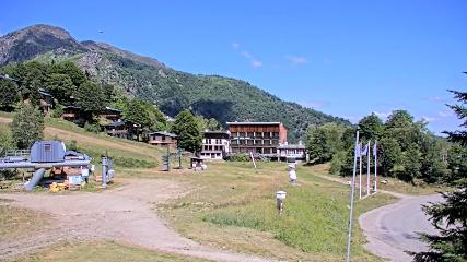 Les Monts d Olmes: Pradeilles (montsdolmes.com)