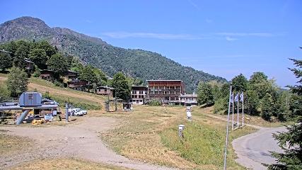 Les Monts d Olmes: Pradeilles (montsdolmes.com)