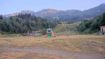 Les Monts d Olmes: Pradeilles (montsdolmes.com)