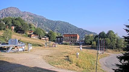 Les Monts d Olmes: Pradeilles (montsdolmes.com)