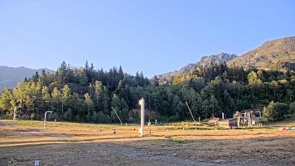 Les Monts d Olmes: Pradeilles (montsdolmes.com)