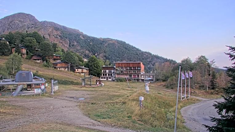 Webcam Les Monts d Olmes: Pradeilles