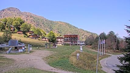 Les Monts d Olmes: Pradeilles (montsdolmes.com)
