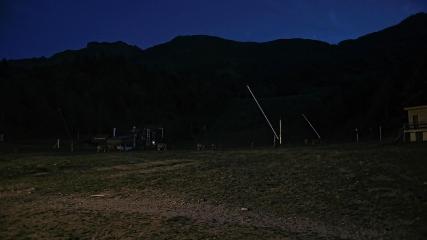 Les Monts d Olmes: Pradeilles (montsdolmes.com)