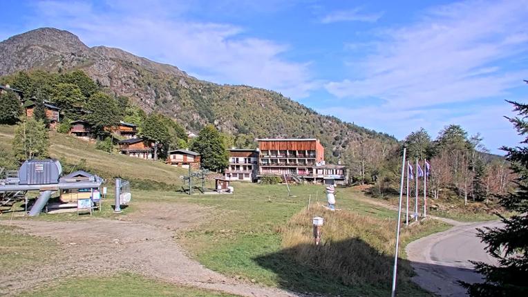 Webcam Les Monts d Olmes: Pradeilles