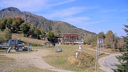Les Monts d Olmes: Pradeilles (montsdolmes.com)