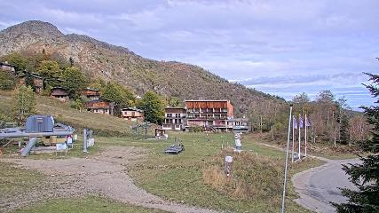 Les Monts d Olmes: Pradeilles (montsdolmes.com)