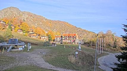 Les Monts d Olmes: Pradeilles (montsdolmes.com)