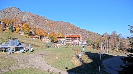Les Monts d Olmes: Pradeilles (montsdolmes.com)