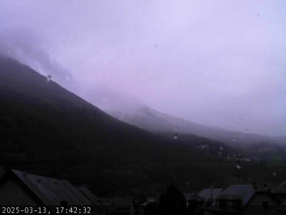 Webcam Luz Ardiden: Luz Village