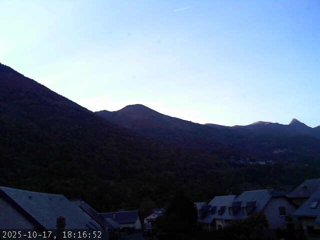 Webcam Luz Ardiden: Luz Village