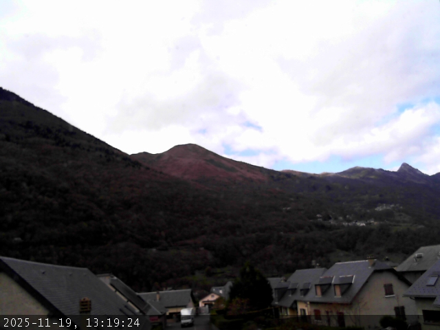 Webcam Luz Ardiden: Luz Village