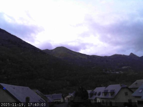 Webcam Luz Ardiden: Luz Village
