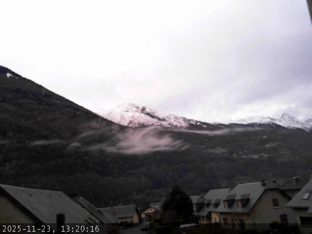 Webcam Luz Ardiden: Luz Village