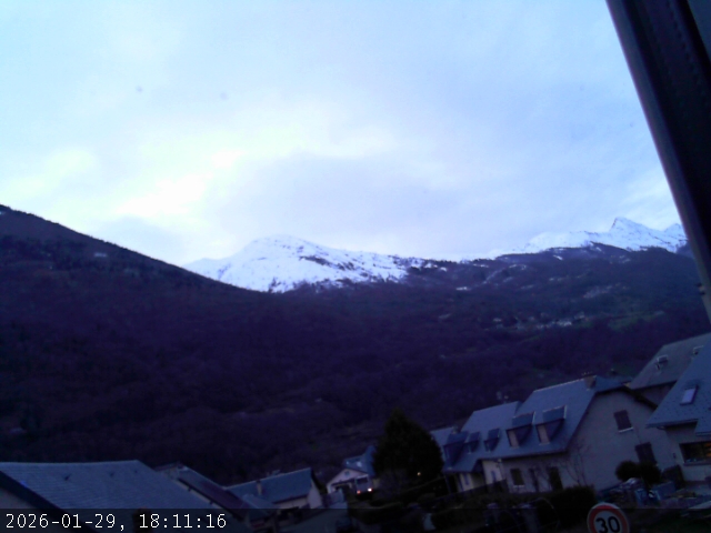 Webcam Luz Ardiden: Luz Village