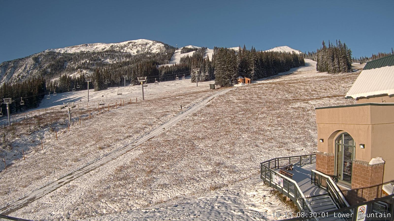 Webcam Marmot Basin: Lower Mountain One