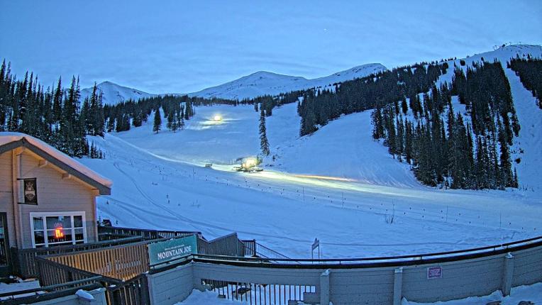 Webcam Marmot Basin: Mid Mountain